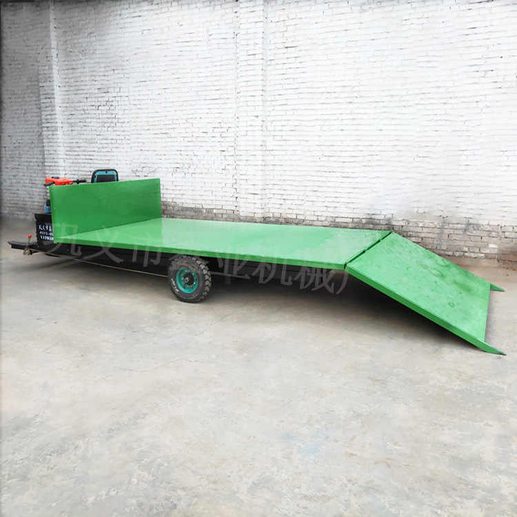 側(cè)板低工作面電動平板車 搬運輕松方便